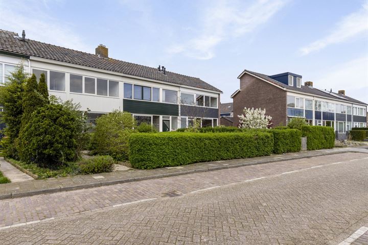 Bekijk foto 16 van Graaf Florisstraat 14