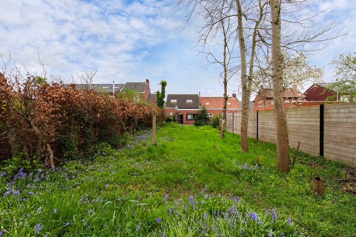 Foto 28 van Grensstraat 27