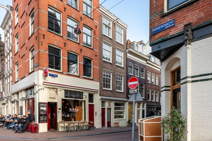 Bekijk foto 1 van Prinsenstraat 28-1