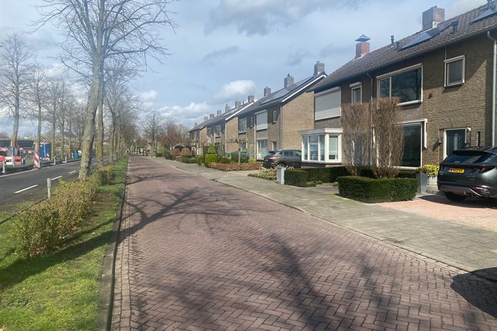 Bekijk foto 3 van Leeuwstraat 28