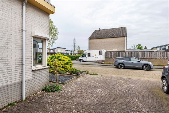 Bekijk foto 36 van M. Noordzijstraat 28