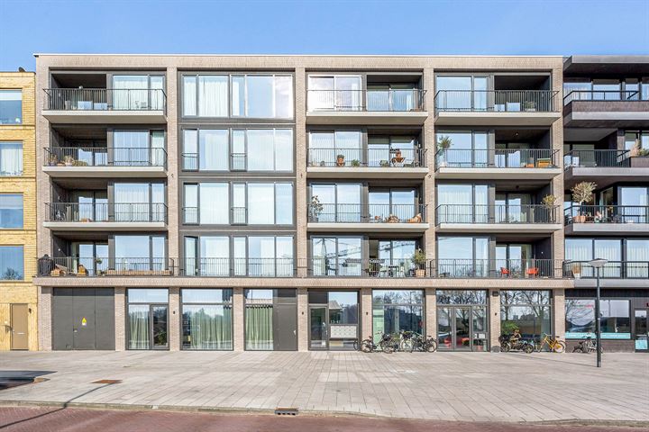 Bekijk foto 37 van Lindenhoevestraat 17