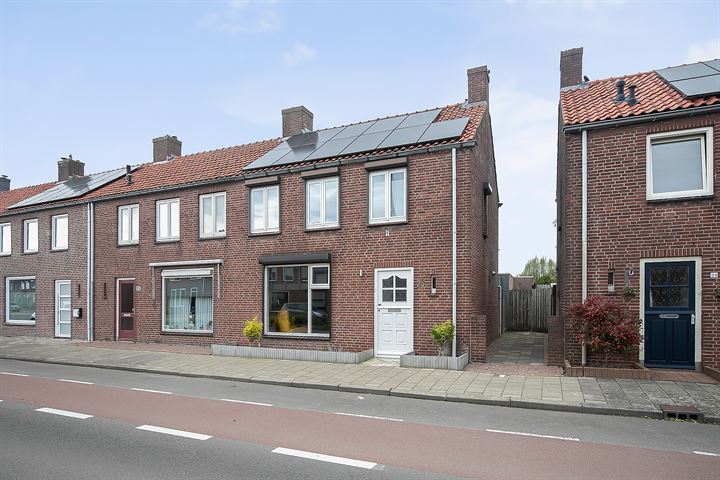 Bekijk foto 2 van Strijenstraat 26