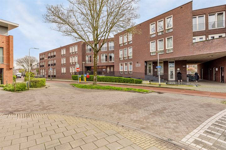 Bekijk foto 1 van Boomstraat 120-A