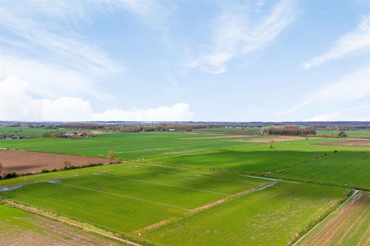 Bekijk foto 43 van Valburgseweg 113