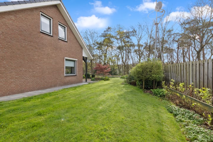 Foto 36 van Antwerpsebaan 12-A