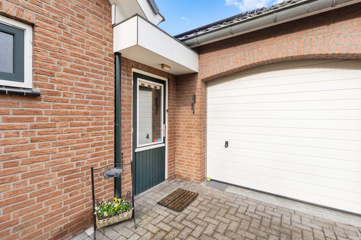 Foto 44 van Antwerpsebaan 12-A