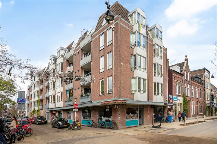 Bekijk foto 30 van Prins Hendrikstraat 99