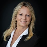 Ingrid G.E. de Groot - Commercial Employee