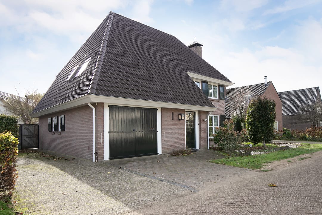 Photo 8 of Hazenakkerstraat 10