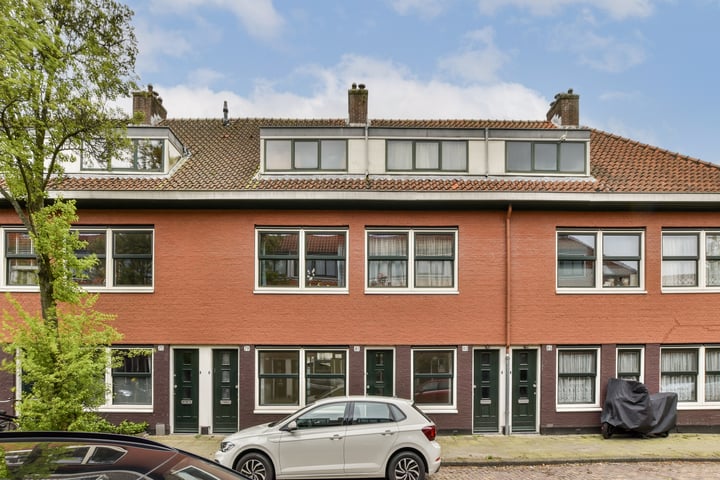 View photo 2 of Aurikelstraat 81