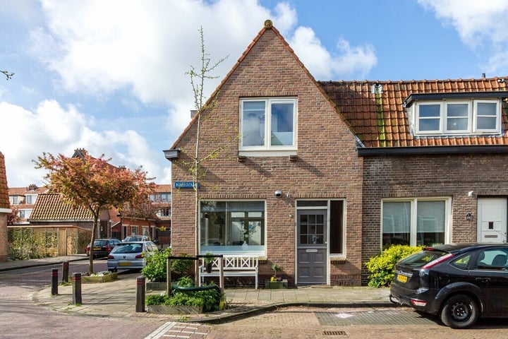 View photo 2 of Borneostraat 28