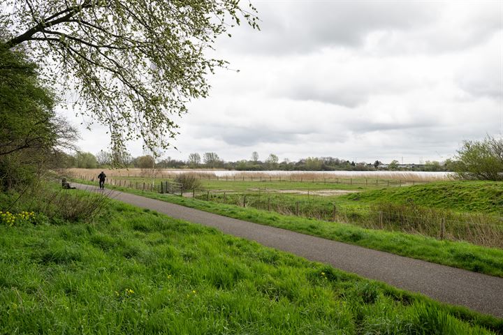 Bekijk foto 30 van Elsa Brändströmstraat 220