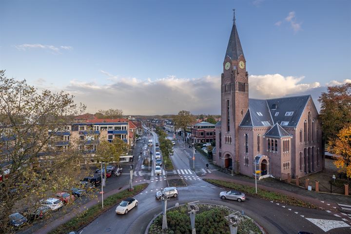 View photo 3 of Schoolstraat 76