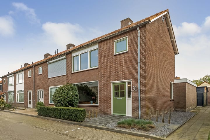 Bekijk foto 1 van Mgr. Hilhorststraat 31