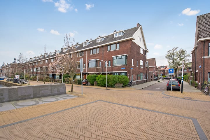 Bekijk foto 3 van De Vriesstraat 14