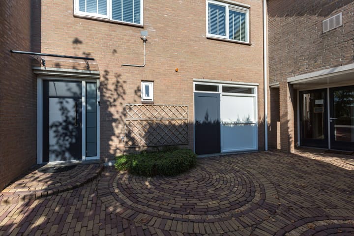 Foto 8 van Lijsterlaan 2-A