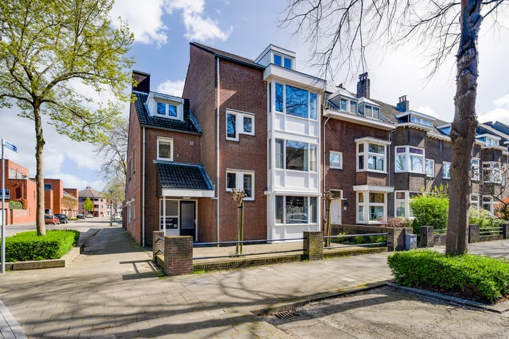 Bekijk foto 1 van Koning Clovisstraat 41