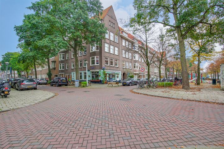 Bekijk foto 43 van Bennebroekstraat 15-2