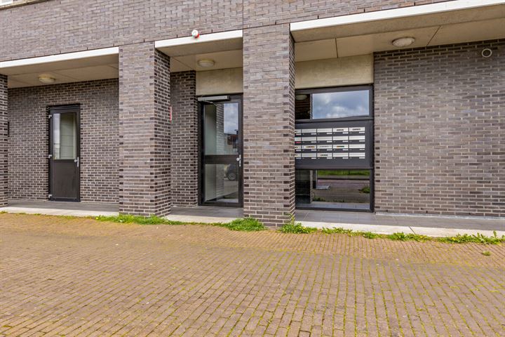 View photo 5 of Denemarkenstraat 42