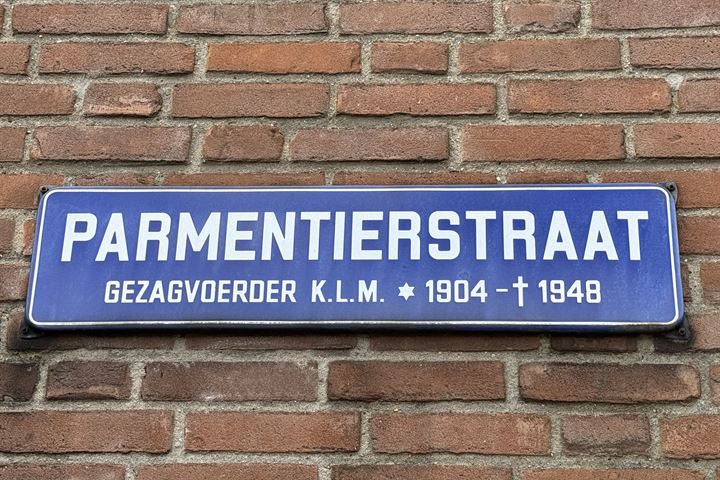 Bekijk foto 32 van Parmentierstraat 12