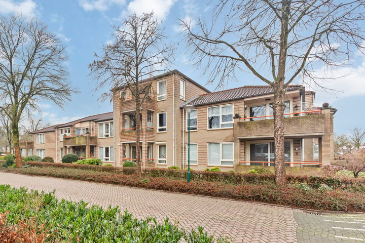 Bekijk foto 1 van Heuvelhof 10