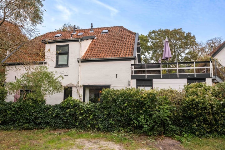 View photo 65 of Beemsterlaan 2