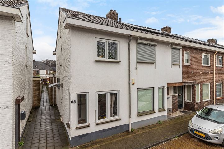 Bekijk foto 5 van Everhardt van der Marckstraat 38