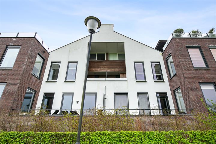 Bekijk foto 47 van Karmelhof 8