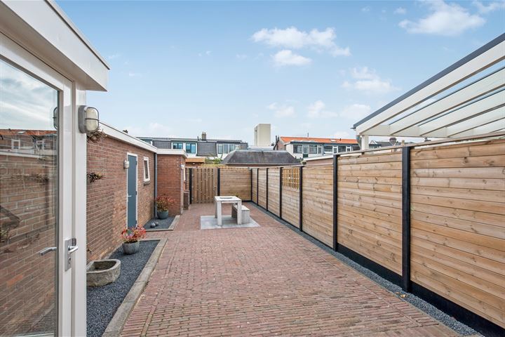 Bekijk foto 19 van Potgieterstraat 14