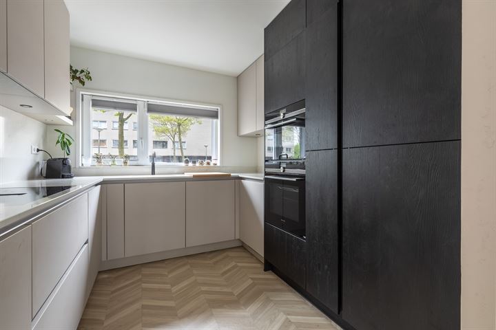 Bekijk foto 14 van Berlaarstraat 6