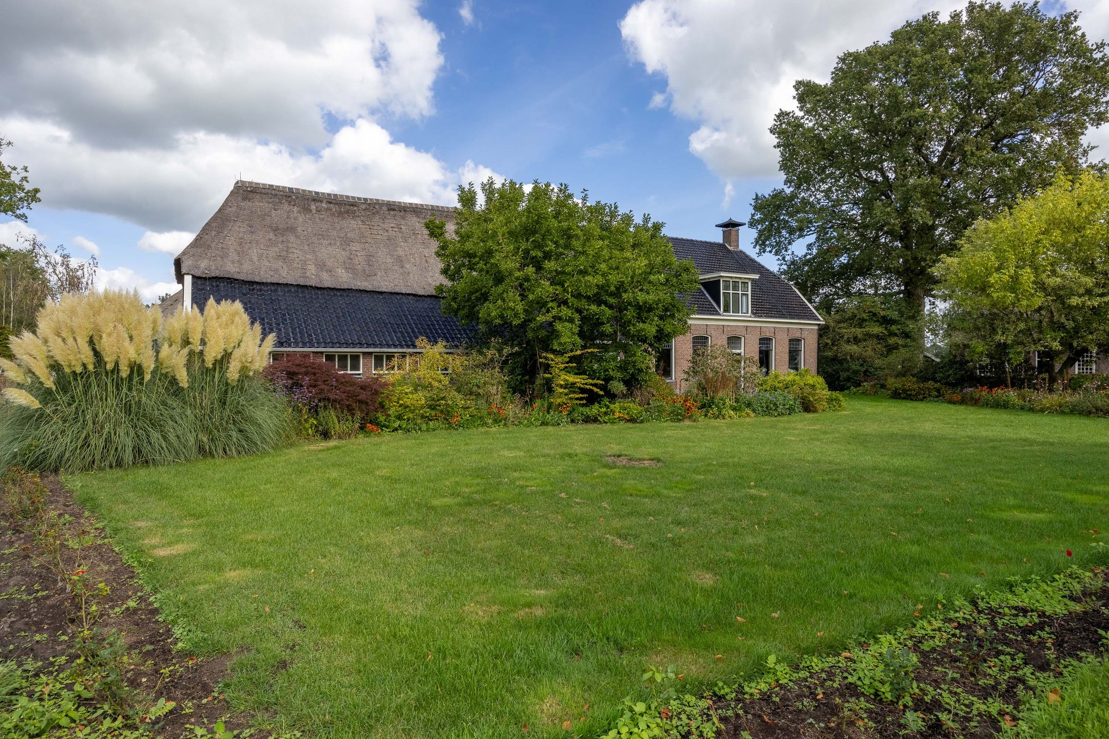 Photo 9 of Dorpsstraat 1