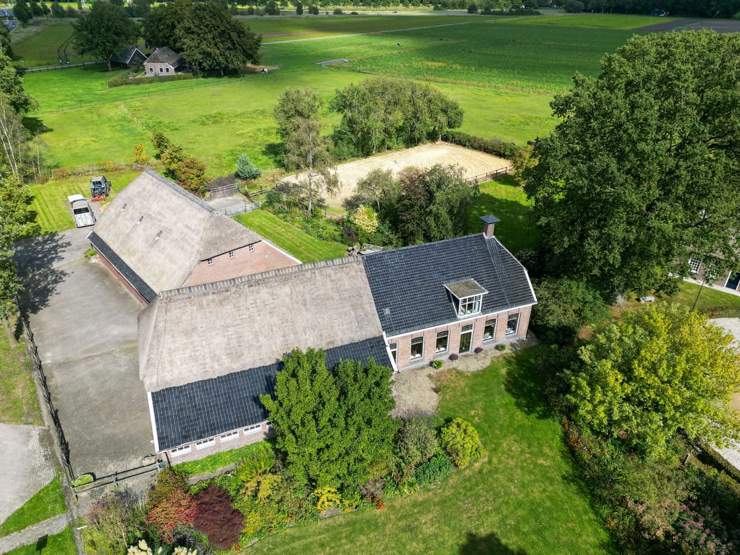 Photo 1 of Dorpsstraat 1