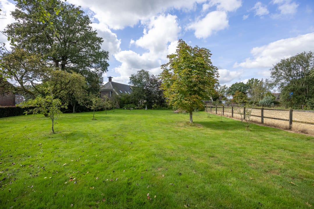 Photo 77 of Dorpsstraat 1