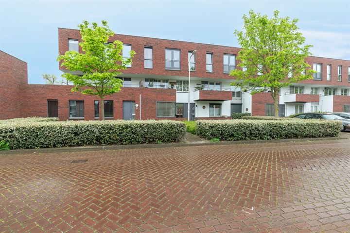 Bekijk foto 39 van Trompstraat 15-08