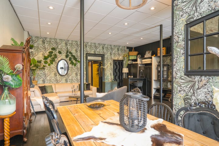 Photo 7 of Voorstraat 17