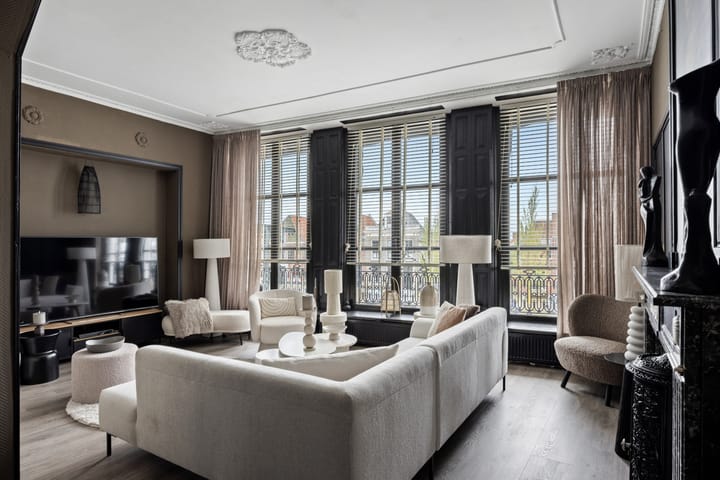 Photo 21 of Voorstraat 17