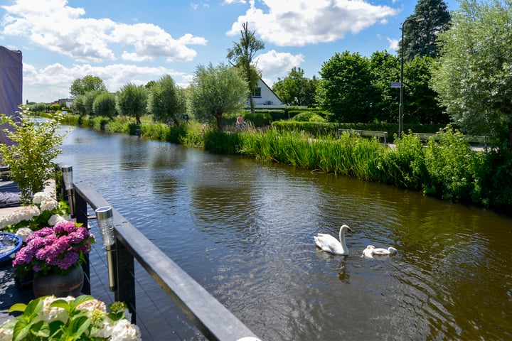 Bekijk foto 3 van Zuidereinde 74-C