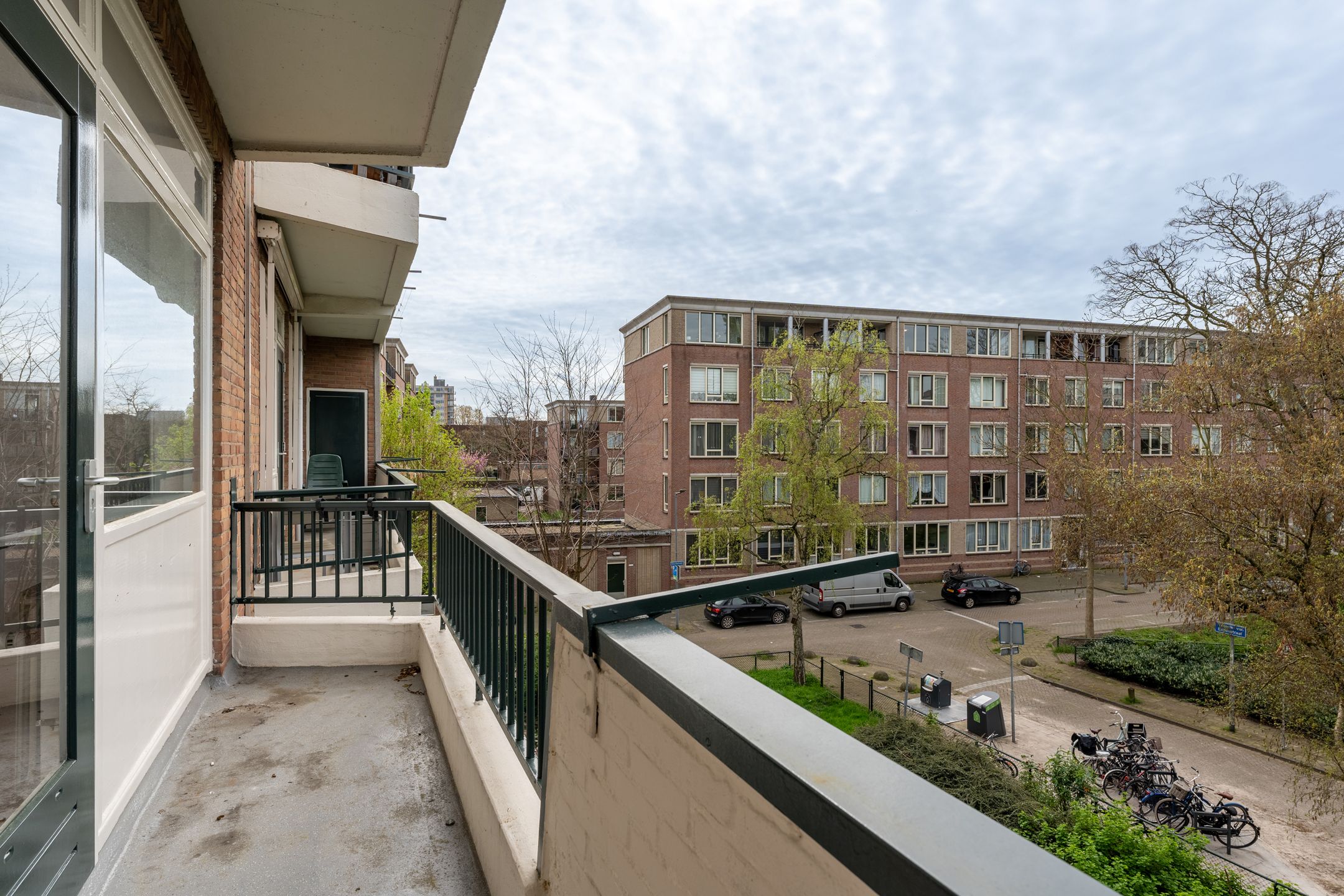 Photo 12 of Vredenoordlaan 50-C