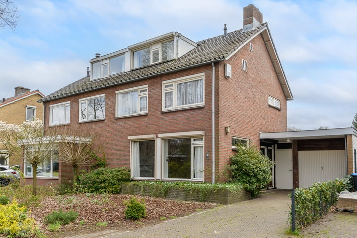 Bekijk foto 39 van Korte Bredestraat 47