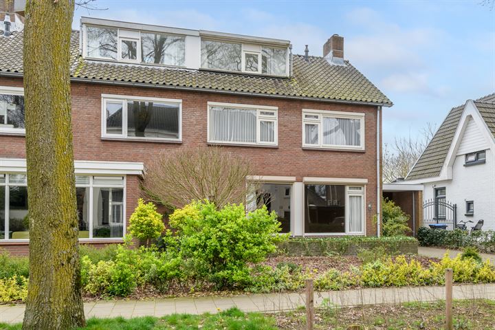 Bekijk foto 42 van Korte Bredestraat 47