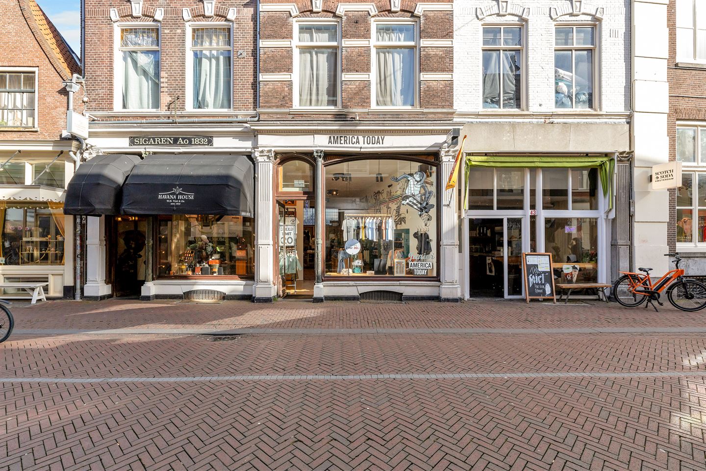 Bekijk foto 1 van Kruisstraat 41