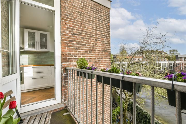 Bekijk foto 15 van Zaanstraat 27