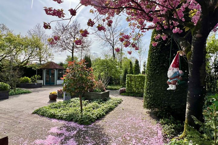 Bekijk foto 33 van Koningin Wilhelminasingel 10