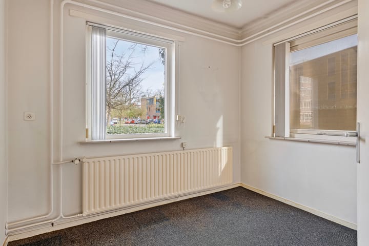 Photo 12 of Jacob van Houtestraat 16