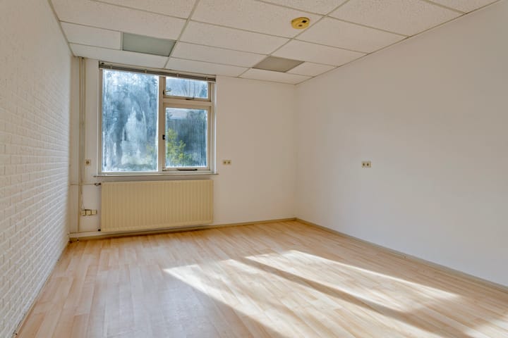 Photo 36 of Jacob van Houtestraat 16