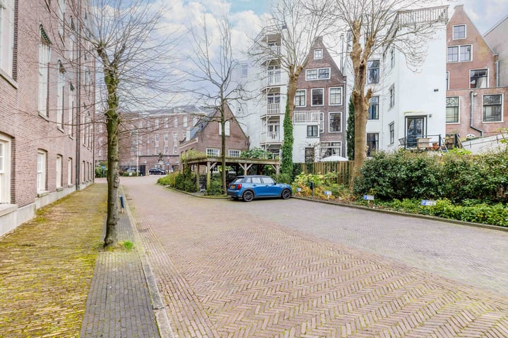 Bekijk foto 35 van Nieuwe Kerkstraat 147-2