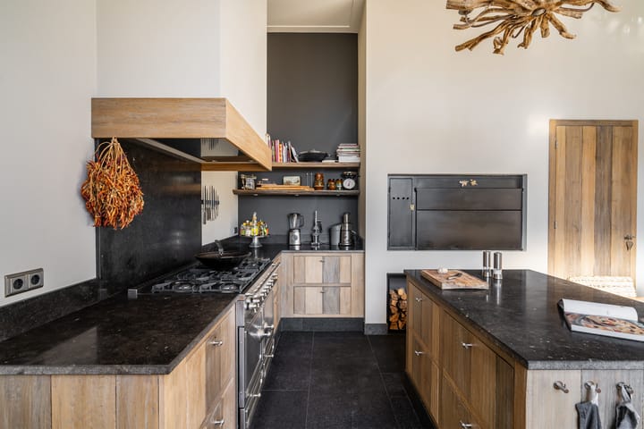 Photo 17 of Kerkstraat 27-A