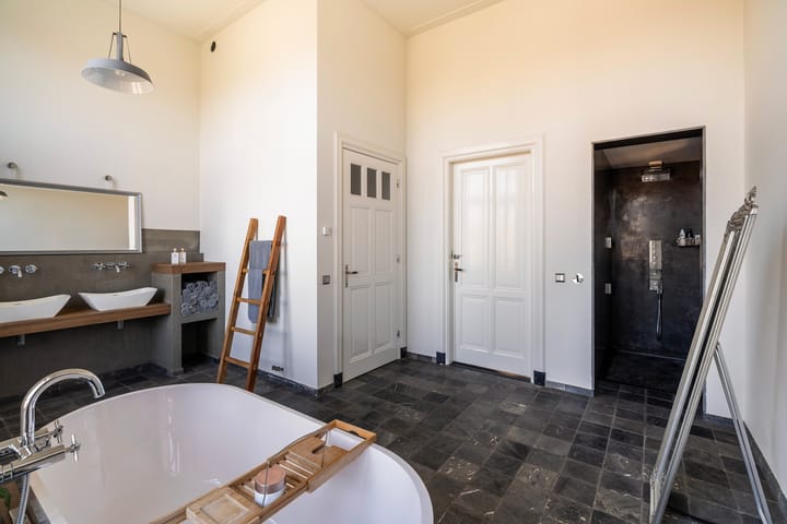 Photo 47 of Kerkstraat 27-A