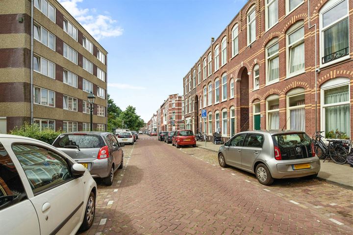 Bekijk foto 19 van Newtonstraat 531